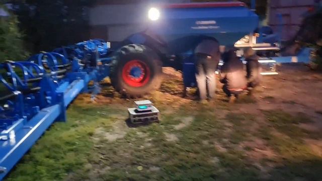 Продолжаем посевную с сеялкой Solitair от Lemken смотреть онлайн