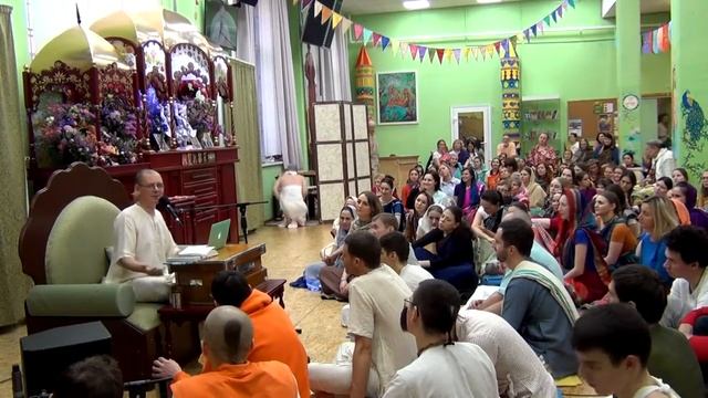 17 02 19 Лекция Ачьютатмы прабху смотреть онлайн