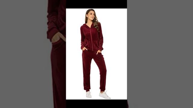 Велюровые спортивные костюмы #shorts смотреть онлайн
