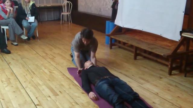 Пострад с травмой шеи, ч.1 смотреть онлайн