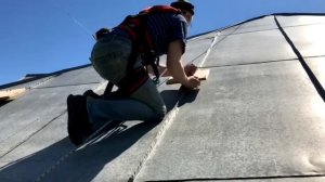 Проход трубой через фальцевую кровлю. Как организовать рабочее место на кровле?