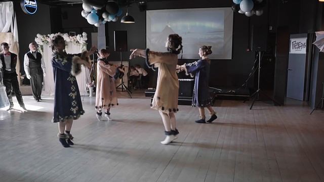 Показательный танец - Северный танец Встречая рассвет (Northern dance Meeting the dawn) смотреть онлайн
