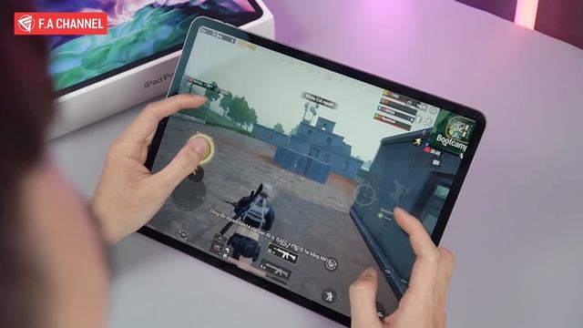 Chiến Game Trên iPad Pro 2020 - 30 Triệu Cấu Hình Khủng Antutu 700.000 Chiến Game Có Sướng? смотреть онлайн