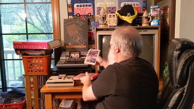 Lock 'N' Chase - Intellivision - My 1st Try at 54 Years Old - Retro Video Game Console Fun in 2020 смотреть онлайн