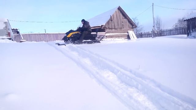 Снегоход Cronus TT200Р он же Motoland S2 смотреть онлайн