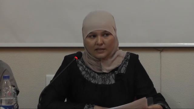 Хиджаб в школе - законное право смотреть онлайн