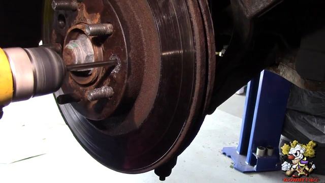 How to Remove a stripped Brake rotor screw смотреть онлайн