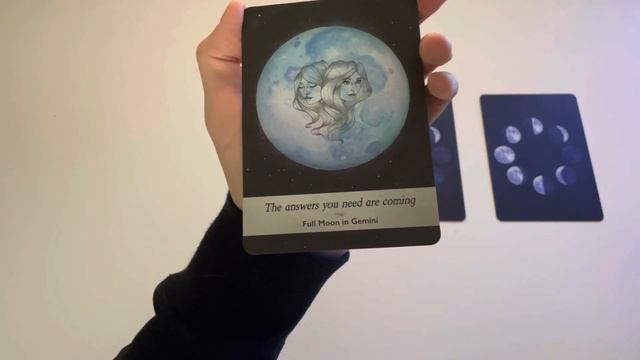 Pick a Card Leo - 3rd October 2021 - Your Message Today - Oracle Moon Cards смотреть онлайн
