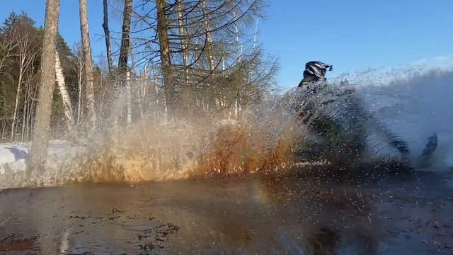 На новой модели Имперслед Призрак по воде.Сноубайк Impersled Prizrak.Snowbike water. смотреть онлайн
