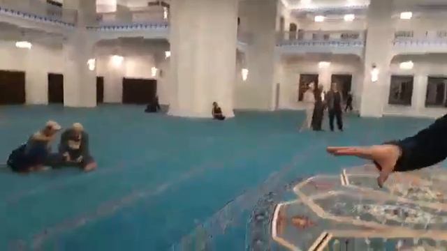 Новая мечеть в Бишкеке. смотреть онлайн