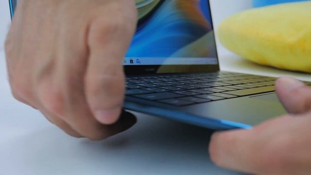 Huawei Smart Office Review: How The MateView, MatePad Pro and MateBook X Pro Work w/HarmonyOS 2! смотреть онлайн