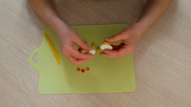 #поделкасдетьми Детская свеча из мягкого воска смотреть онлайн