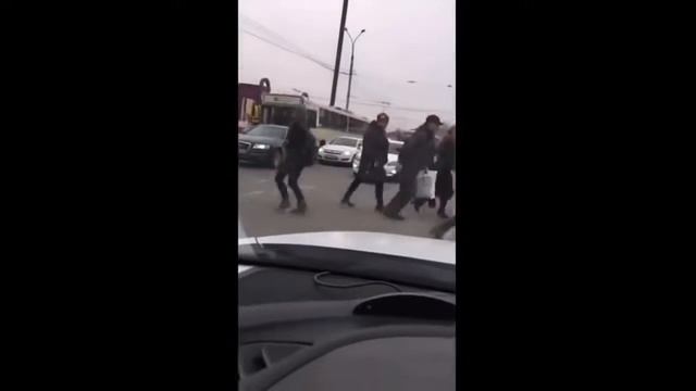 Бомж зажигают смотреть онлайн