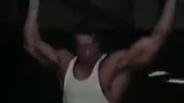Arnold Schwarzenegger подтягивание