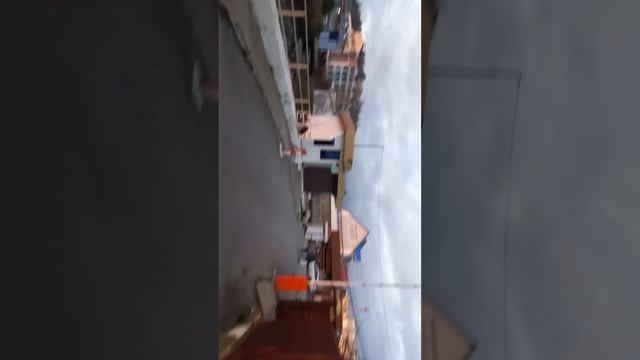 добрый день, уважаем господа из города Сочи. горный воздух лоо, ну короче, в Сочи. смотреть онлайн