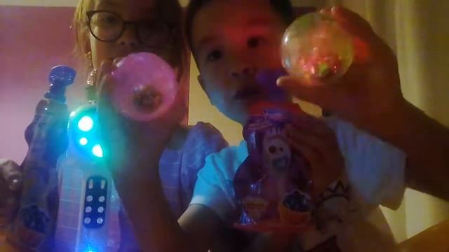 Асмр братик и сестра? смотреть онлайн