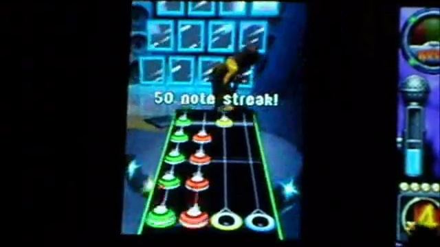 Guitar Hero On Tour: Decades - Dirty Little Secret - Expert смотреть онлайн