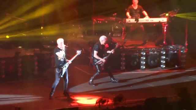 Scooter Fire with Rudolf Schenker live in Hamburg 2014 смотреть онлайн