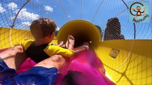 Парк аттракционов на воде. Даня и Диана в аквапарке. МанкиТайм
