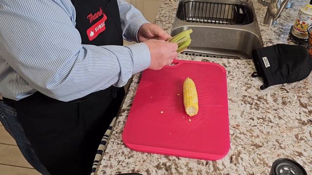 Speed Up Dinner Tonight: Try This Secret Corn on the Cob Method! смотреть онлайн