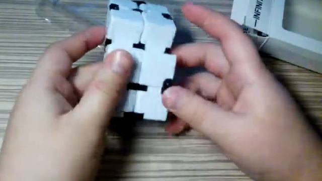 Бесконечный куб смотреть онлайн