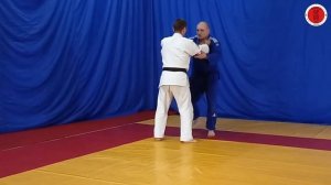 Подсечка изнутри (ко-учи-гари/ko-uchi-gari)