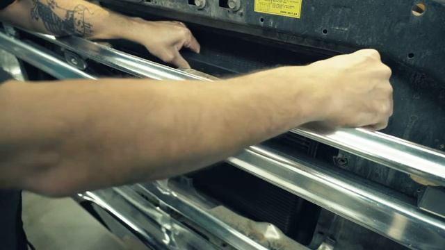 1973-79 Ford F-Series & 1978-79 Ford Bronco Condenser Kit Installation смотреть онлайн