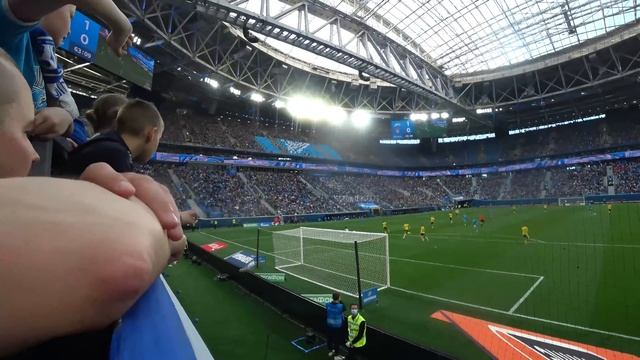 ЧЕМПИОНСКИЙ ПРОХОД ФАНАТОВ ЗЕНИТА. ЗЕНИТ ХИМКИ смотреть онлайн