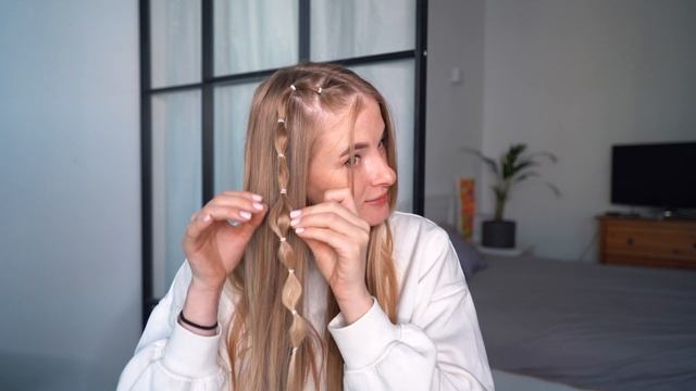 ЛЕГКИЕ И БЫСТРЫЕ ПРИЧЕСКИ ДЛЯ ЛЕНИВЫХ НА КАЖДЫЙ ДЕНЬ смотреть онлайн