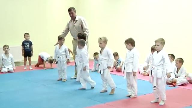 Школа карате НІКА 6 40 смотреть онлайн