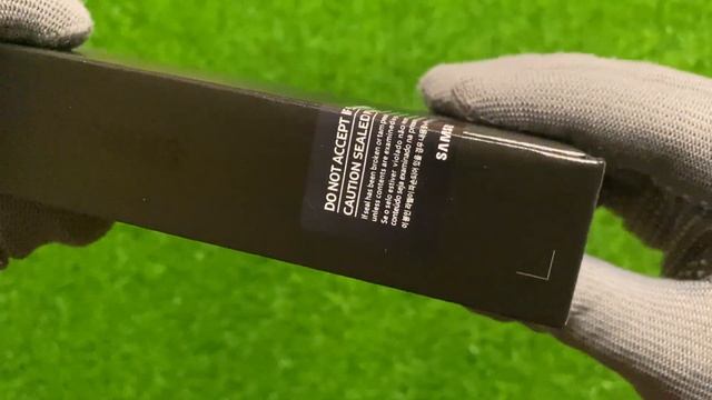 Samsung Galaxy S22 Ultra в цвете Phantom Black смотреть онлайн