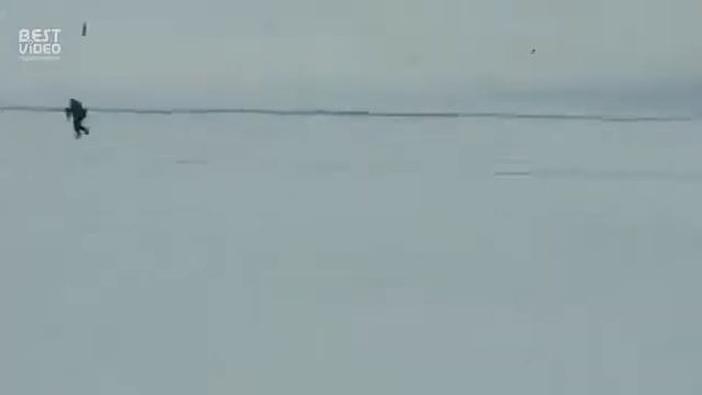 Опасно когда лед трогается. смотреть онлайн