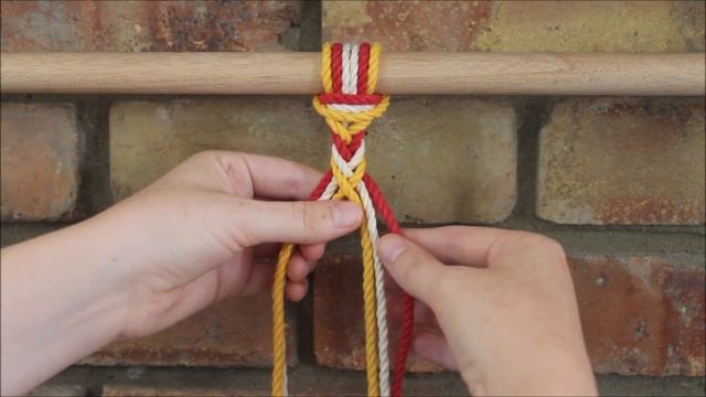 DIY Macrame Tutorial: 6 Strand Fishtail / Arrow Braid смотреть онлайн