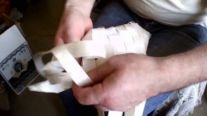 Как плести лапти из 5-ти лычек бумага, обои острый носок уроки плетения дома на диване