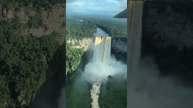 Невероятно красивый водопад Кайетур смотреть онлайн