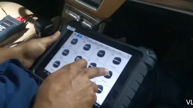 HOW TO CHANGE BRAKE PADS OF MG RX8 2020 MODEL смотреть онлайн