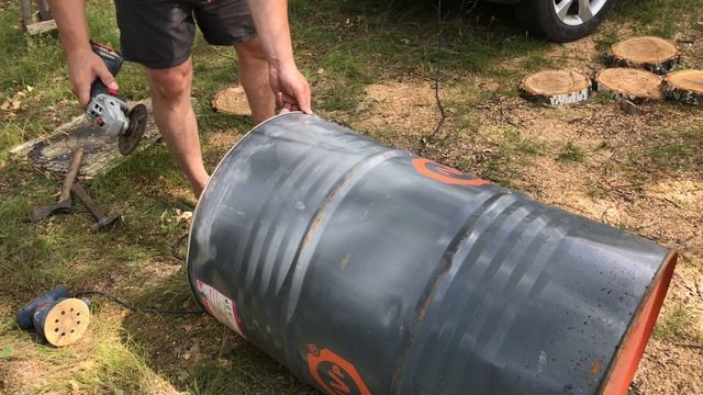 Аккуратно вскрываем бочку. Лайфхак из интернета не помог смотреть онлайн