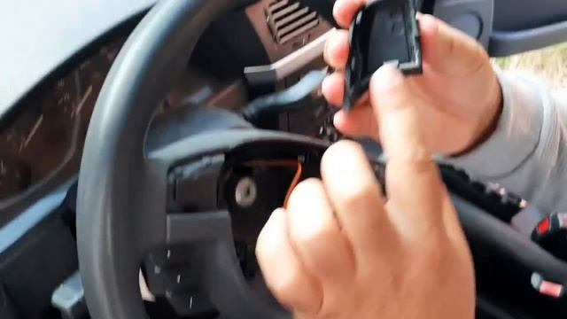 Opel Meriva-Corsa-Astra airbag sökümü ve korna butonu değişimi смотреть онлайн