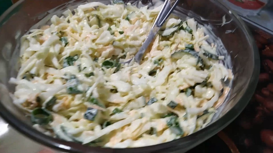 Салат за 5 минут! Рецепт вкусного салата из доступных продуктов! смотреть онлайн