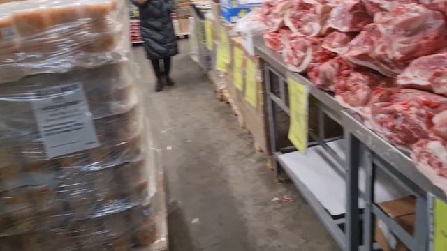 Светофор.Это фурор какой то.Сколько новинок на полочках магазина низких цен.Февраль 2022 смотреть онлайн