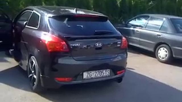 Kia Pro Cee'd 2.0 CRDi straight through exhaust sound (+chip) смотреть онлайн