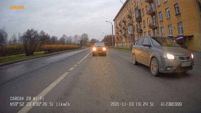 Задняя камера CARCAM Z8 Wi Fi, дневная съемка смотреть онлайн