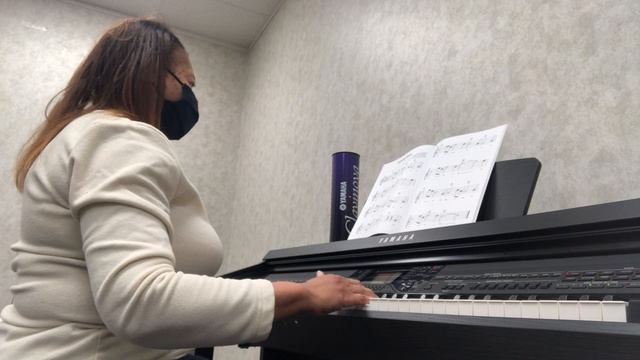 Mary Bogan plays "Amazing Grace" . смотреть онлайн