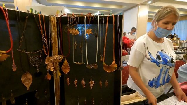 Ташкент Выставка изделий народных мастеров смотреть онлайн