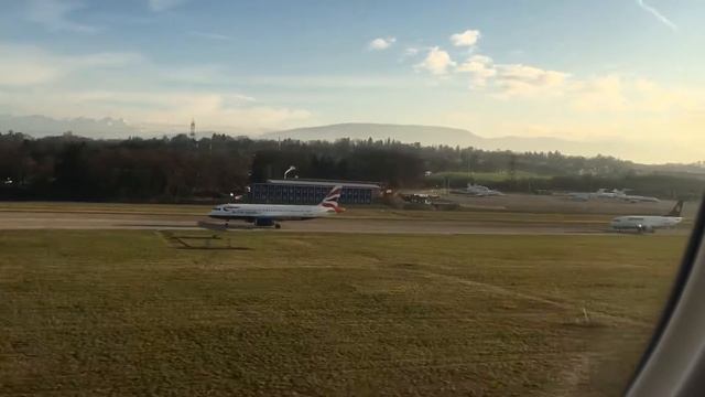 Landing at GVA airport inbound from London LCY on a beautiful day смотреть онлайн
