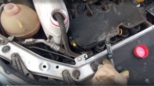 КАК СЛИТЬ АНТИФРИЗ ВЕСТА 1.6 | БЫСТРЫЙ СПОСОБ