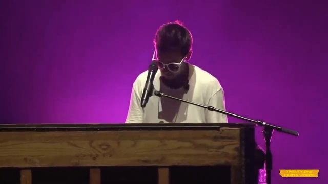 twenty one pilots: The Run And Go (Live from Firefly Music Festival 2017) смотреть онлайн