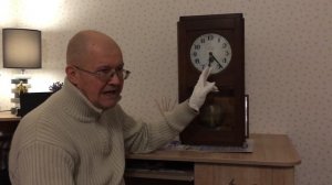 Настенные часы второго московского часового завода