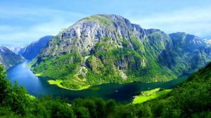 Эдвард Григ.  Утро..mp4