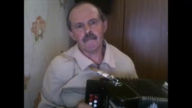 Живем в деревне мы, а пользы не приносим смотреть онлайн